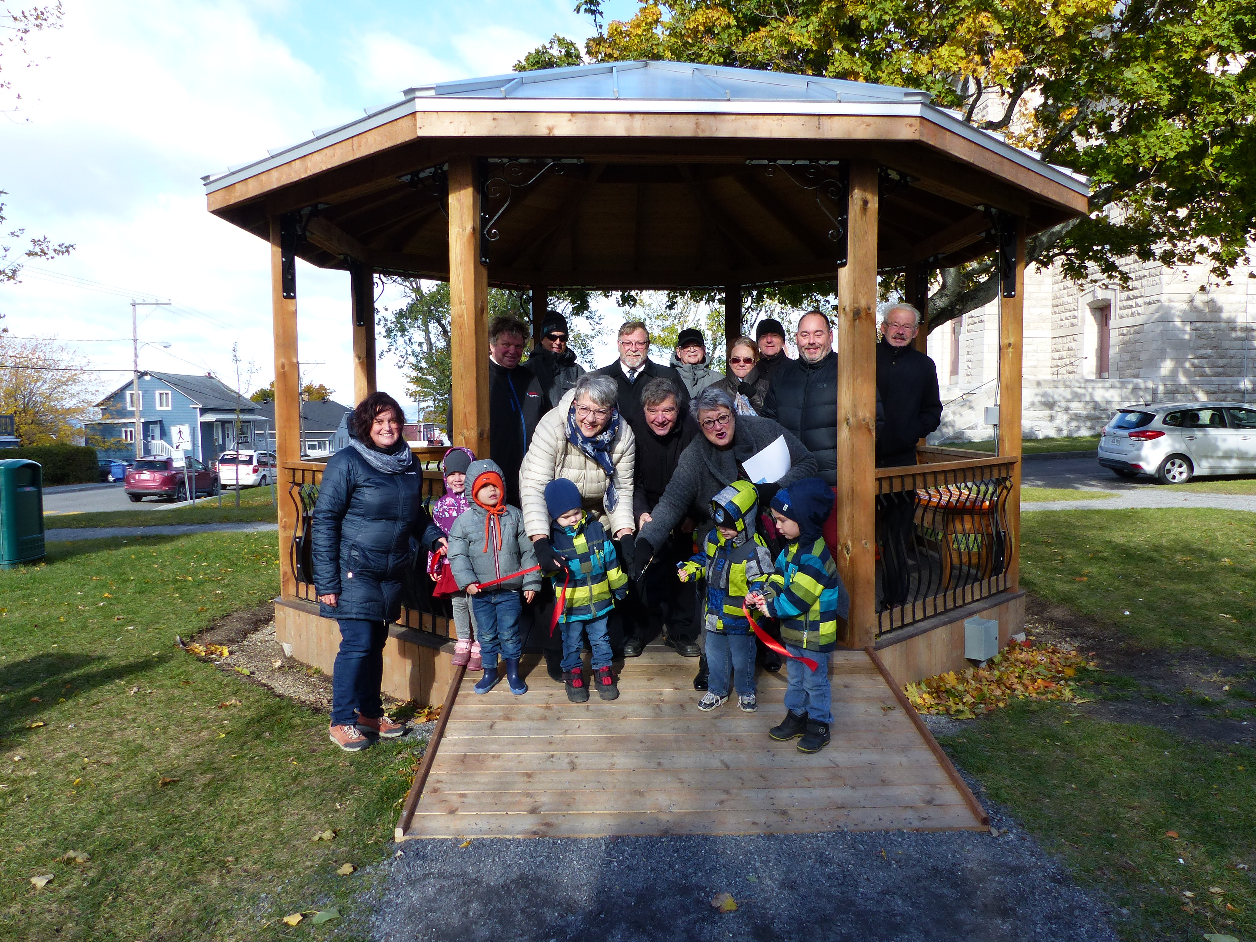 Pavillon couvert au parc Vézina : un legs à la communauté louperivoise