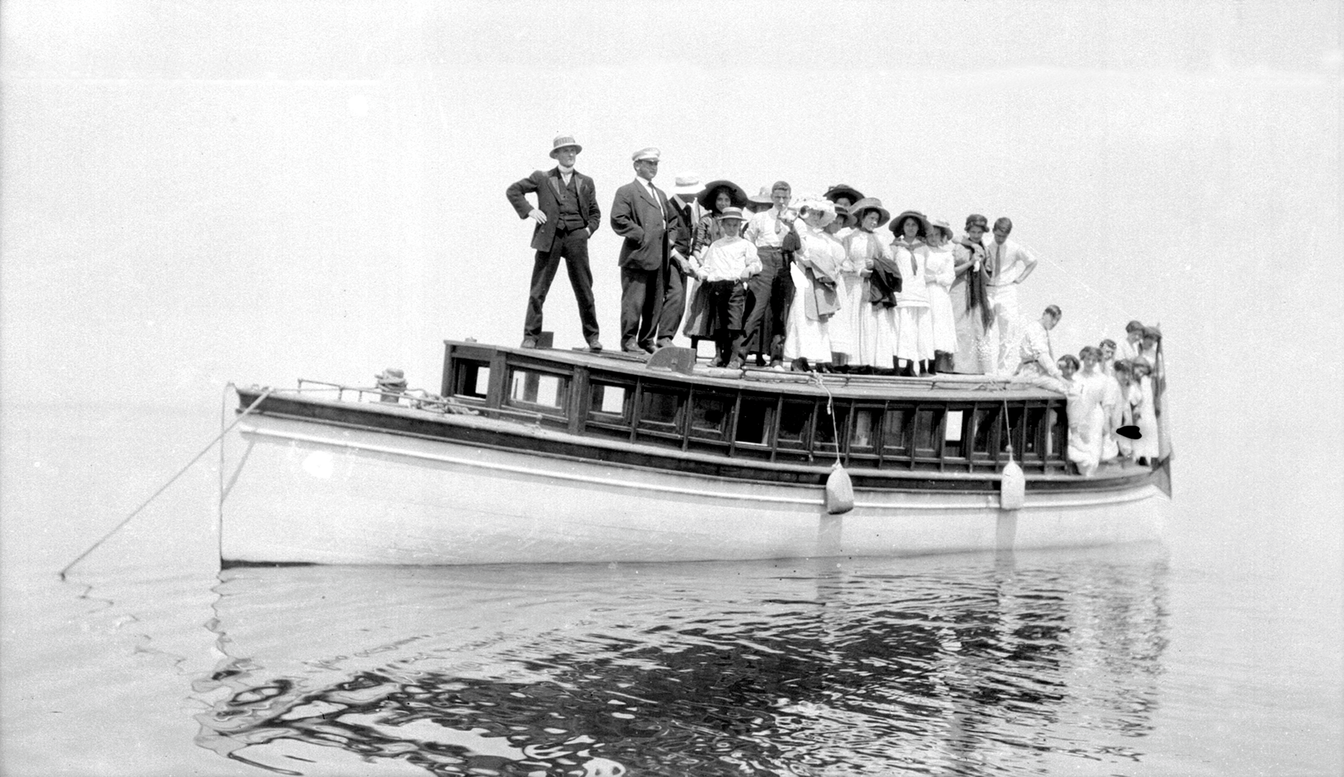 Souvenirs à partager / <i>Le monde maritime</sup> - image